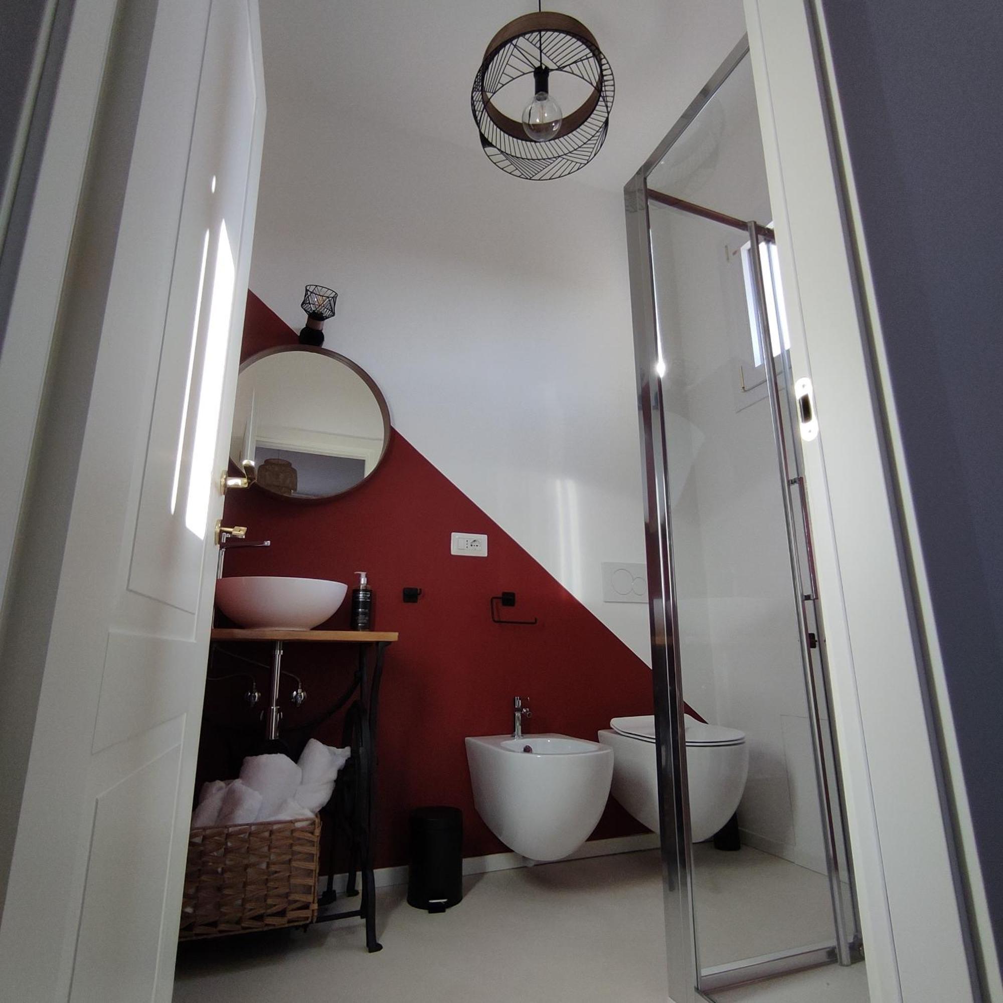 Nine And Three Quarters Rooms - Unique Design Rooms — Photos 2